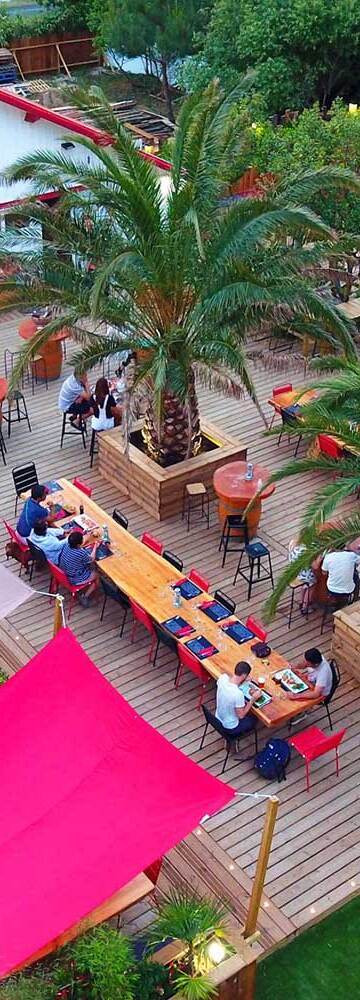 Votre restaurant tendance avec terrasse